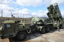 Окупанти доставили в Крим потужну зенітну ракетну систему
