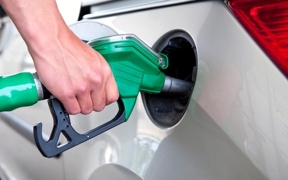 В «ДНР» заявили, що бензин зник з заправок через «зростання економічної активності»