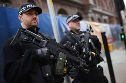 У США вбивство афроамериканця спровокувало заворушення