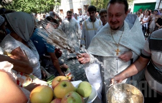 Сьогодні православні святкують Медовий Спас