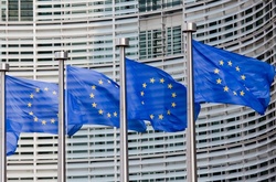 У Європарламенті вирішують, чи потрібно давати оборонну зброю Україні
