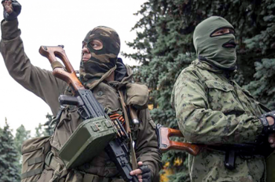 На Донбасі троє бойовиків напідпитку підірвалися на власній міні