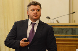 Екс-міністр Ставицький виграв суд у Луценка (ДОКУМЕНТ)