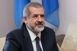 На адмінмежі з Кримом окупанти ретельно перевіряють чоловіків 18-50 років, - Чубаров