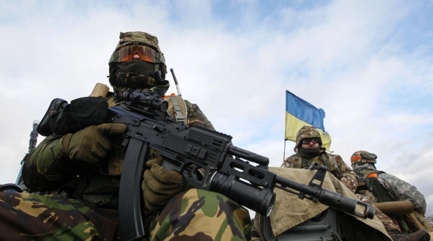 Двоє українських військових загинули під час обстрілу бойовиками Авдіївки