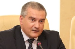 Прокуратура АРК готує матеріали для міжнародного розшуку Аксьонова