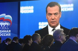 Виборчий список «Єдиної Росії» нагадує неорадянський довідник професій, - Le Figaro