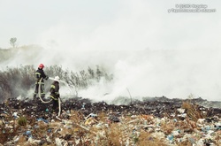 На Тернопільському сміттєзвалищі загасили пожежу