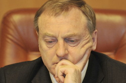 Екс-міністру юстиції Лавриновичу вручили підозру