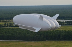 У Великобританії випробували найбільший літальний апарат у світі