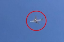 Пасажирський літак, в якого загорівся двигун, аварійно сів у Стамбулі 