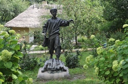 На Чернігівщині загадково зник пам’ятник Шевченку