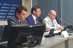 Справу щодо інциденту з НАБУ і Генпрокуратури розглядатиме СБУ, - Луценко