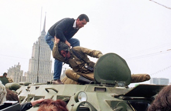Як розпадався Союз: рідкісні фото серпневого путчу 1991 року