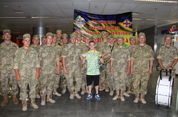 Як олімпійського чемпіона Верняєва зустрічали на Батьківщині. Фоторепортаж