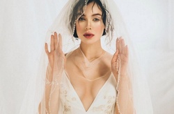 Соблазнительная Мария Яремчук презентовала видеоклип на песню «В чистім полi»