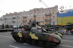 Транспортний колапс: Київ паралізує генеральна репетиція військового параду