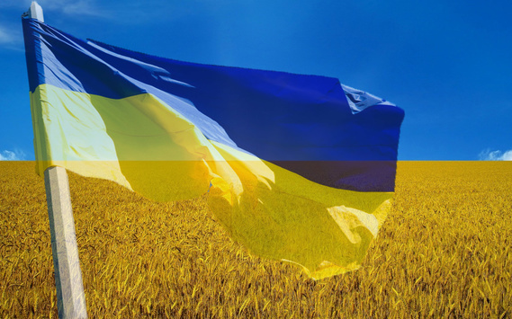 Порошенко: Прапор України має повернутися в Донбас і Крим