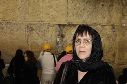 СБУ допитала письменницю-сепаратистку Бердник