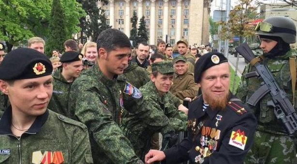 «Розвідка «ДНР» шукає бойовиків, знайомих з українськими посадовцями
