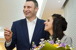 Кличко пояснив, навіщо дав Джамалі трикімнатну квартиру