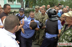 Прокуратура вимагає заарештувати без застави поліцейських з Миколаївщини