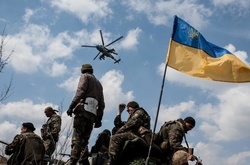 Минулої доби на Донбасі дістали поранення троє бійців АТО