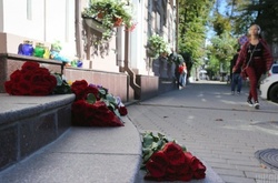 Посол Італії подякував українцям за квiти на знак вшанування жертв землетрусу