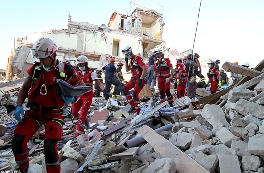 Україна готова надіслати до Італії рятувальників та мобільний госпіталь 