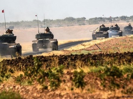 Туреччина на півночі Сирії посилила угруповання бронетехніки 