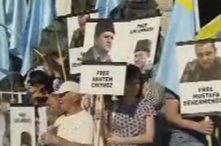 На Майдані триває акція на підтримку Ільмі Умерова