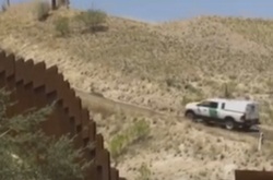 Як контрабандисти оминають американських прикордонників