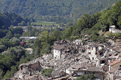Італійці поїданням пасти допоможуть зруйнованому землетрусом місту