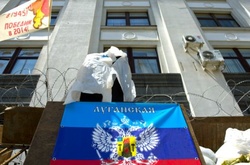 Які схеми для «заробляння» коштів вигадують в окупованому Луганську