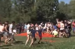 Велика томатна битва відбулася у Києві