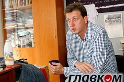 Страховка від Майдану. Відомий політик пояснив, чим бідний народ вигідний для Порошенка