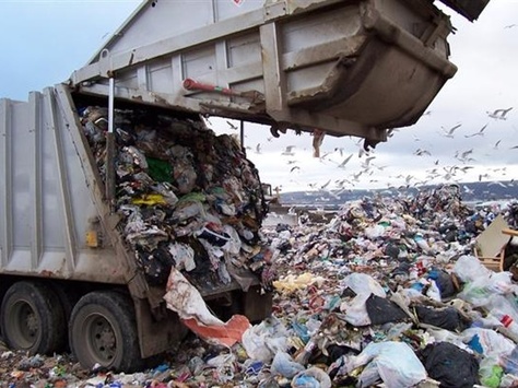 Бізнес на смітті: стало відомо, куди «зникає» півмільйона тонн столичного непотребу