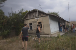 Поліція взялася охороняти житло ромів у Лощинівці від мародерів