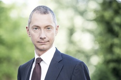 Порошенко підписав указ про призначення Ложкіна своїм позаштатним радником