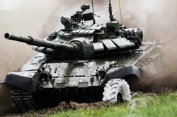 Росія активно забезпечує бойовиків на Донбасі танками, бронетехнікою та боєприпасами &ndash; розвідка