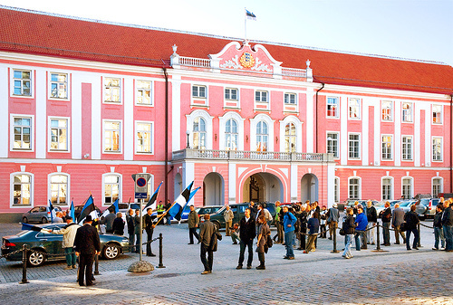 Парламент Естонії не зміг обрати президента і з третьої спроби