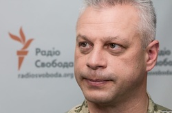 Лисенко: У Криму, на Донбасі та біля кордону з Україною Росія зібрала 100-тисячне угруповання