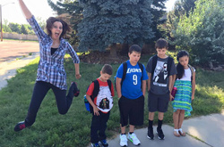 Як батьки радіють поверненню дітей за парти