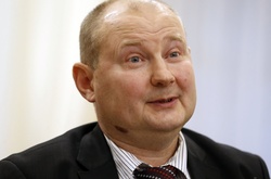 Суд арештував квартиру й авто судді Чауса