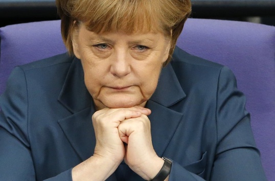 Рейтинг Меркель упав до найнижчого за 5 років рівня 