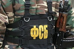 Російські силовики увірвалися до будинку кримськотатарської журналістки