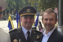 Найзворушливіший момент Дня знань – зустріч Вакарчука і героя АТО Гордійчука