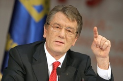  Ющенко обурений, що військовий податок платять тільки прості люди, а не олігархи