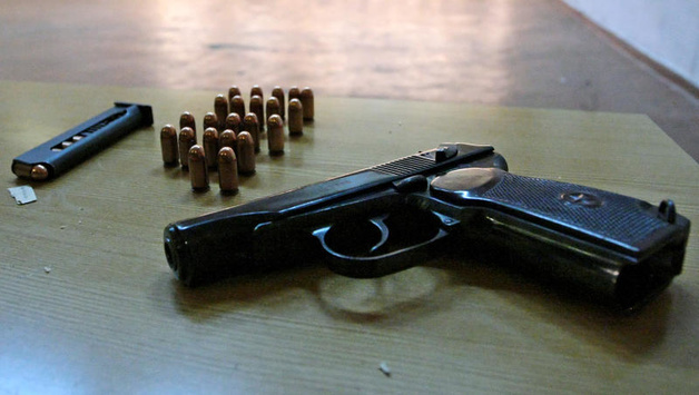 Поліція у Харкові знайшла рюкзак з боєприпасами і пістолетом