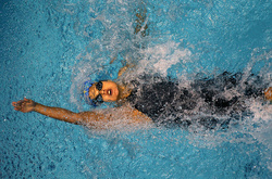 Українська плавчиня виграла дві золоті медалі на етапі Кубку світу в Москві